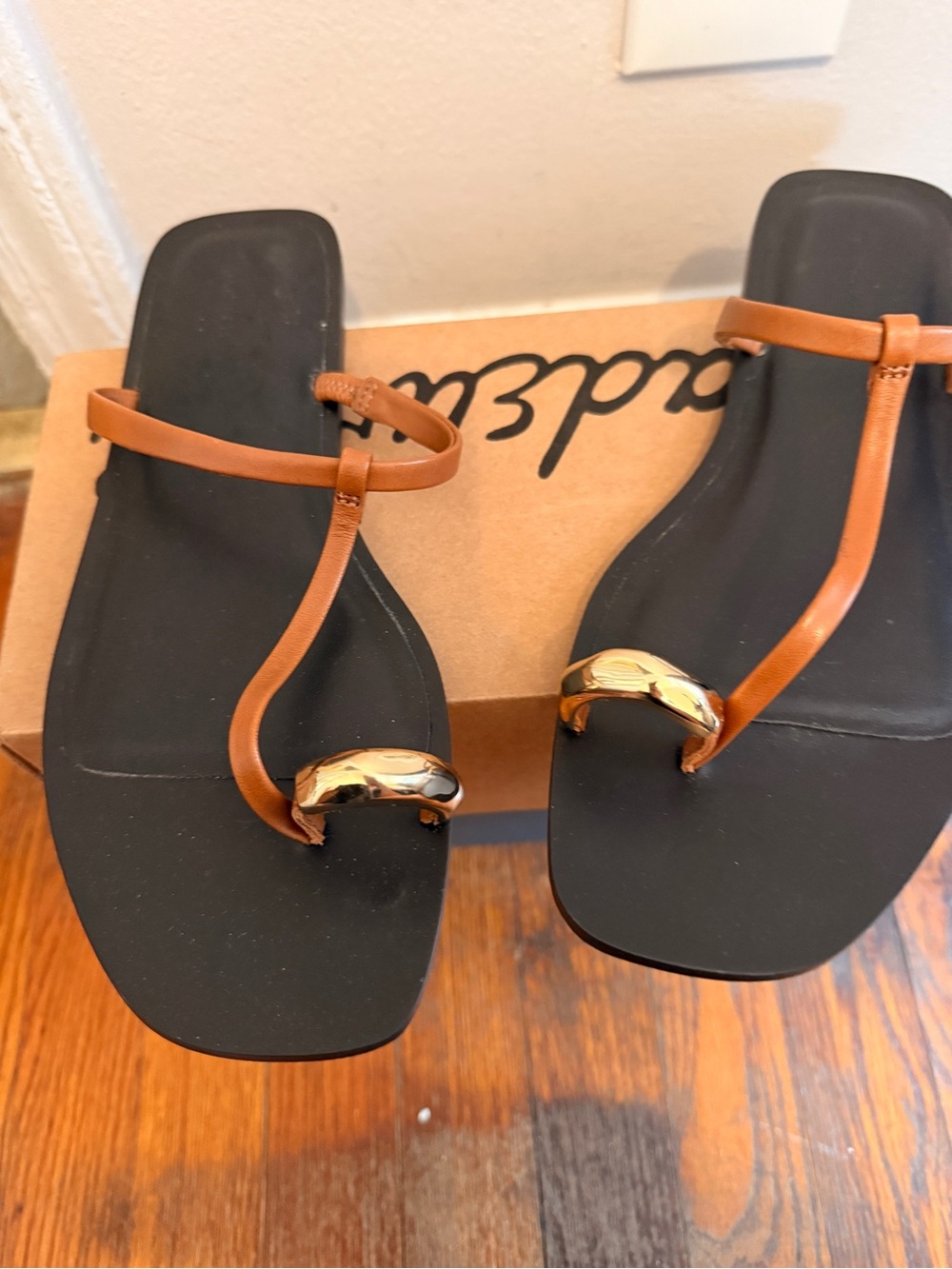 Madewell toe ring sandals. Size 9